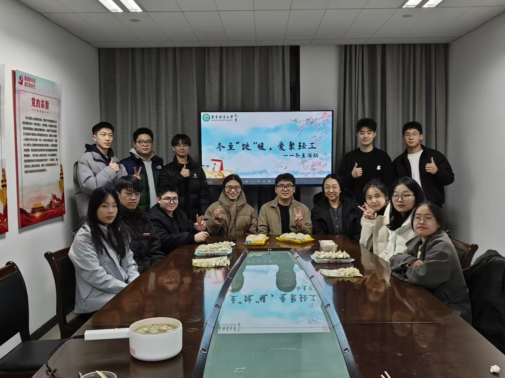 7947b6853353e0ec9779fd76a2dbfe6f_